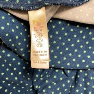 LulaRoe tall and curvy leggings